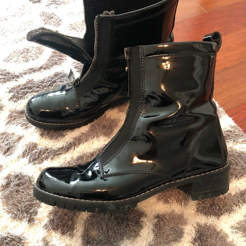 Stuart Weitzman boots